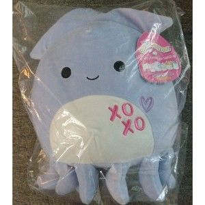 Squishmallow Stacy, Valentine's Edition xoxo